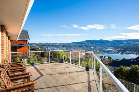 Photo of property in 215 Larnach Road, Waverley, Dunedin, 9013