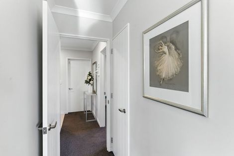 Photo of property in 1c Country Palms Drive, Halswell, Christchurch, 8025