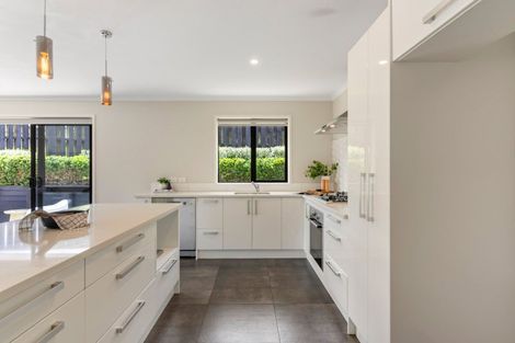Photo of property in 4 Stockyard Crescent, Pukekohe, 2120
