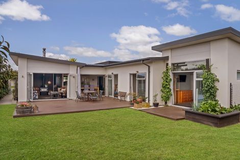 Photo of property in 9 Crown Close, Prebbleton, 7604
