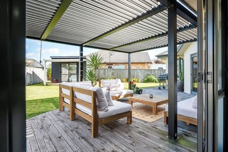 Photo of property in 7 Roderick Place, Rototuna, Hamilton, 3210