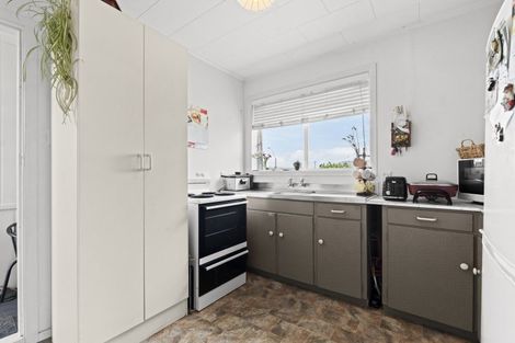 Photo of property in 2/194 Powderham Street, New Plymouth, 4310