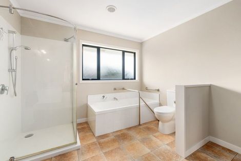 Photo of property in 32 Ursula Drive, Feilding, 4702