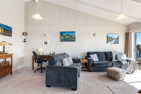 Photo of property in 59 Isadore Road, Saint Clair, Dunedin, 9012