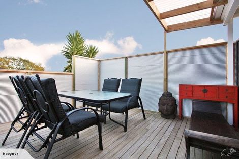 Photo of property in 34b Enderby Drive, Te Atatu Peninsula, Auckland, 0610