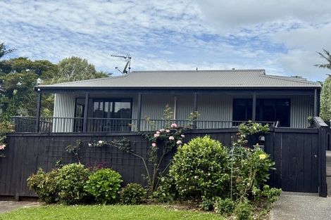 Photo of property in 293 Beach Road, Campbells Bay, Auckland, 0630