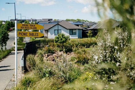 Photo of property in 2 Whakatuora Road, Karaka, 2124