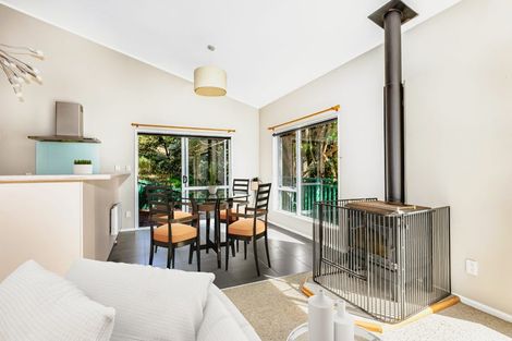 Photo of property in 24a Ahuriri Street, Strathmore Park, Wellington, 6022