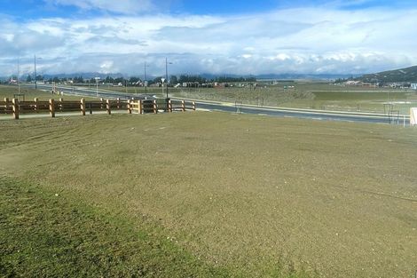 Photo of property in 7 Cambrian Street, Churton Park, Wellington, 6037