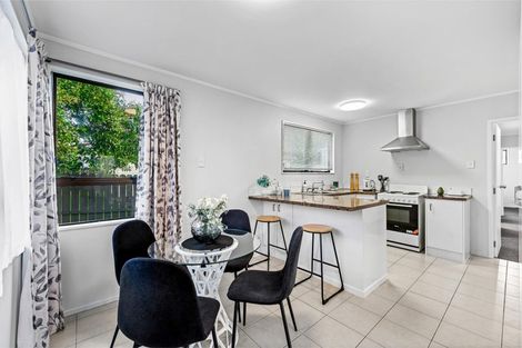 Photo of property in 1/36 Borich Road, Sunnyvale, Auckland, 0612