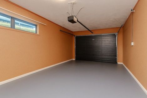 Photo of property in 5 Peter Button Place, Johnsonville, Wellington, 6037
