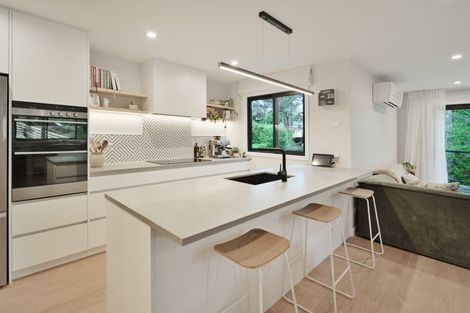 Photo of property in 34a Tanner Street, Havelock North, 4130