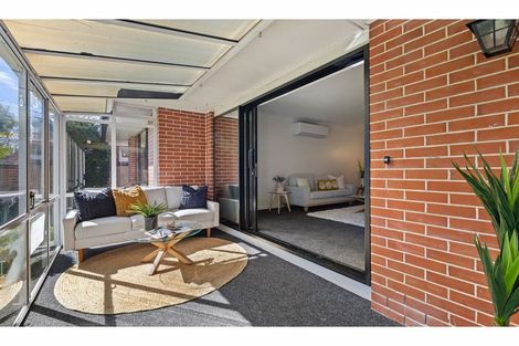 Photo of property in 100 Prestons Road, Redwood, Christchurch, 8051