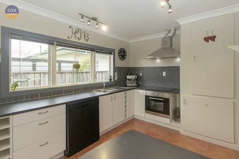 Photo of property in 58 Meeanee Road, Taradale, Napier, 4112