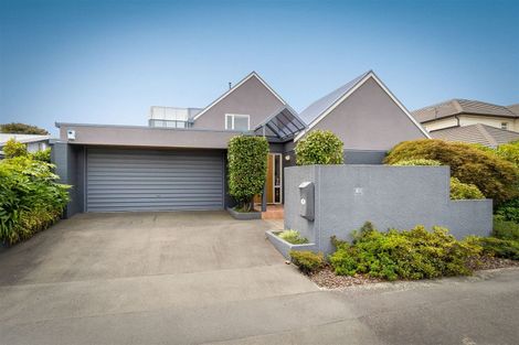 Photo of property in 15 Wai-iti Terrace, Burnside, Christchurch, 8053