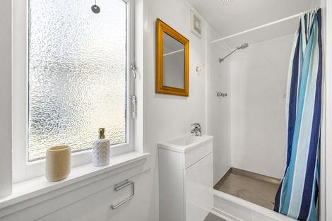 Photo of property in 70 Wainui Road, Raglan, 3225