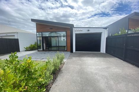 Photo of property in 20 Liberation Road, Papakura, 2110