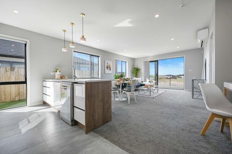Photo of property in 28u2 Tokerau Drive, Rototuna North, Hamilton, 3210