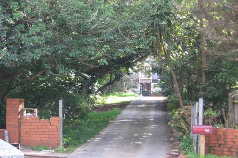 Photo of property in 741 Swanson Road, Swanson, Auckland, 0612