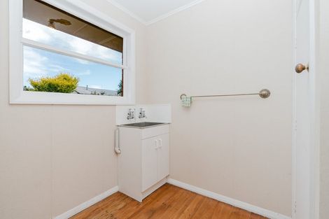 Photo of property in 6 Gerrand Place, Chedworth, Hamilton, 3210
