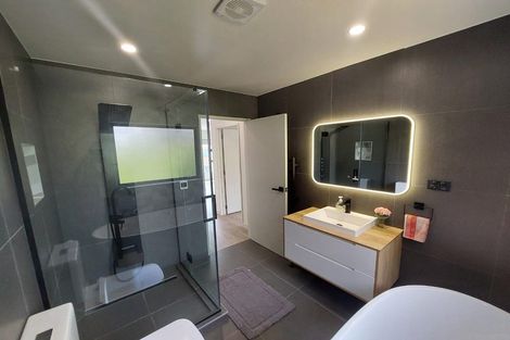 Photo of property in 6 Arataki Way, Glen Eden, Auckland, 0602