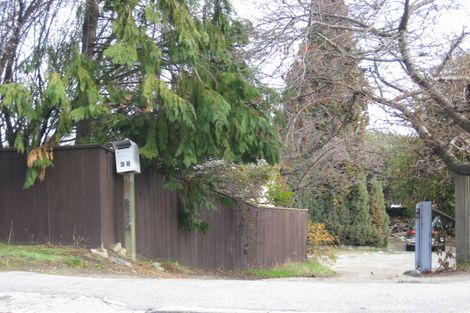 Photo of property in 38 Hallenstein Street, Queenstown, 9300