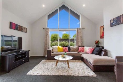 Photo of property in 3 Liberation Road, Papakura, 2110