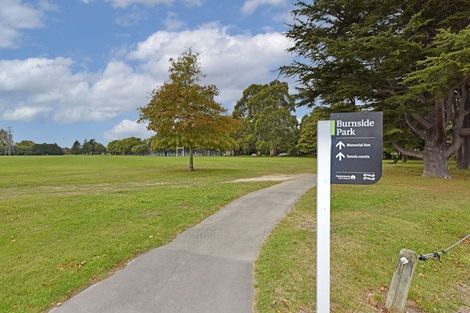 Photo of property in 361 Avonhead Road, Avonhead, Christchurch, 8042