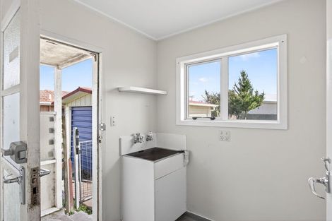 Photo of property in 4 Tui Street, Outer Kaiti, Gisborne, 4010