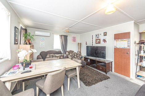 Photo of property in 28 Ward Street, Aramoho, Wanganui, 4500