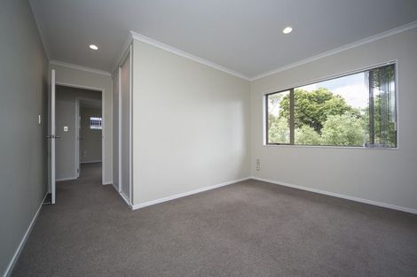 Photo of property in 16d Lincoln Road, Henderson, Auckland, 0610