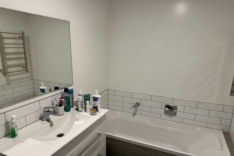 Photo of property in 17/19u Ruakiwi Road, Hamilton Lake, Hamilton, 3204