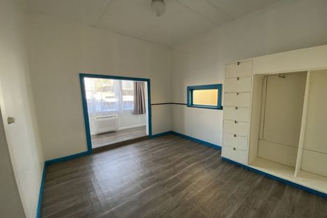 Photo of property in 28 Luxford Street, Berhampore, Wellington, 6023