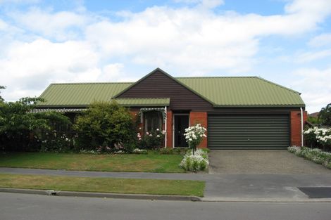 Photo of property in 22 Glenburn Place, Avonhead, Christchurch, 8042