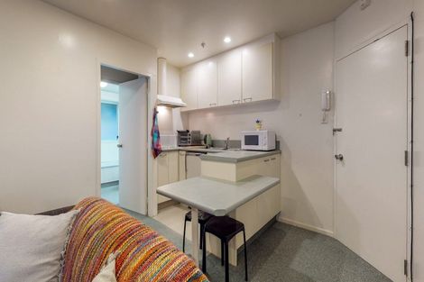 Photo of property in Capital Hill Apartments, 13/54u Hill Street, Thorndon, Wellington, 6011