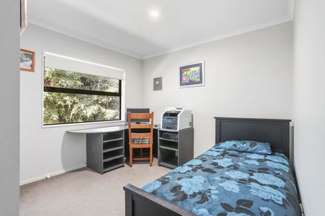 Photo of property in 9 Buttercup Place, Waimauku, 0812
