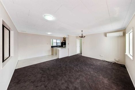 Photo of property in 17 Ballance Avenue, Papatoetoe, Auckland, 2104