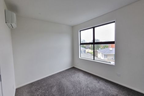 Photo of property in 2b Glenvil Lane, Te Atatu Peninsula, Auckland, 0610