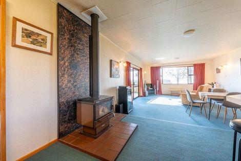 Photo of property in 16 Coronation Street, Moeraki, Palmerston, 9482