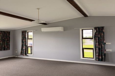 Photo of property in 1-12/71 Main Street, Mataura, 9712