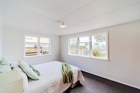 Photo of property in 12 Constable Crescent, Onekawa, Napier, 4110