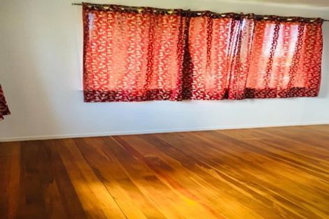Photo of property in 339 Main Road, Huapai, Kumeu, 0810