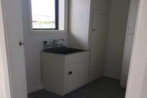 Photo of property in 36 Hargood Street, Woolston, Christchurch, 8062