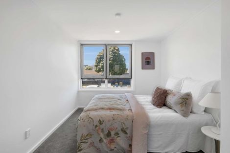 Photo of property in 1b Glynnbrooke Street, Te Atatu South, Auckland, 0610