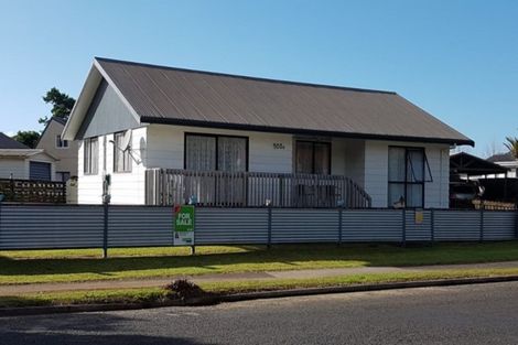 Photo of property in 100a Hilton Drive, Whangamata, 3620