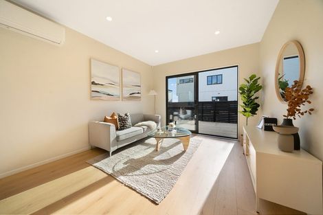 Photo of property in 9 Octans Road, Westgate, 0814