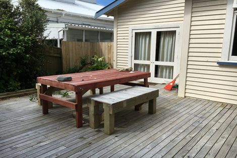 Photo of property in 73 Standen Street, Karori, Wellington, 6012