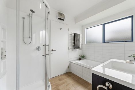 Photo of property in 16 Kaimanawa Street, Mount Maunganui, 3116