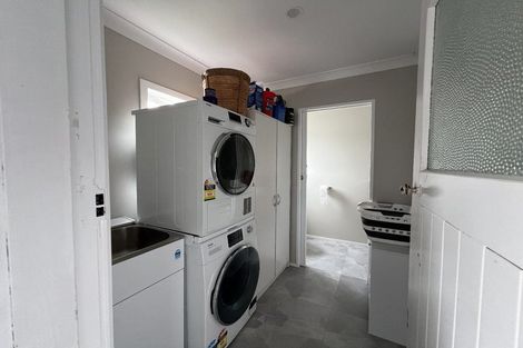 Photo of property in 28 Lemon Street, Otaki, 5512