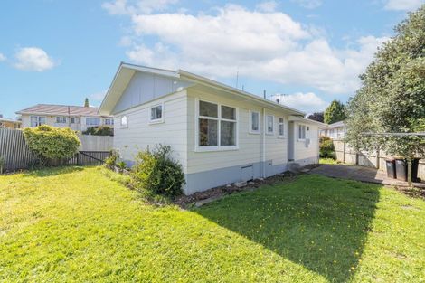 Photo of property in 18 Kowhai Place, Tokoroa, 3420
